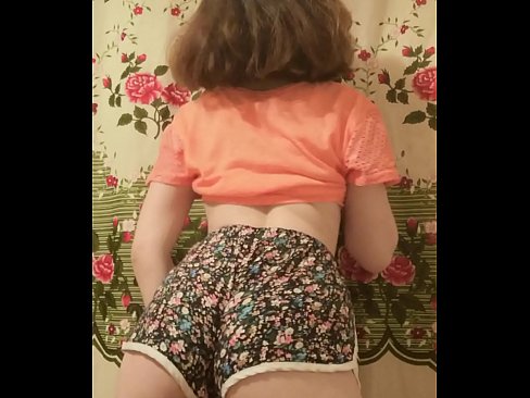 ❤️ Donec puer parvulus expolians bracae eius in camera Quality porn at porn la.xxxtun.ru