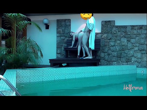 ❤️ Bulla ancillam ad piscinam invitat, sed fervido resistere non potuit Quality porn at porn la.xxxtun.ru